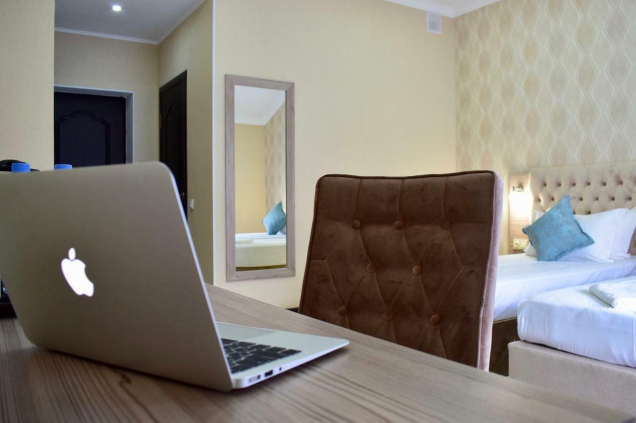 Dostar Inn Shymkent Exterior photo