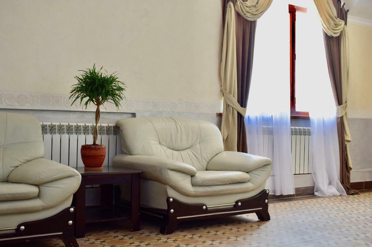 Dostar Inn Shymkent Exterior photo